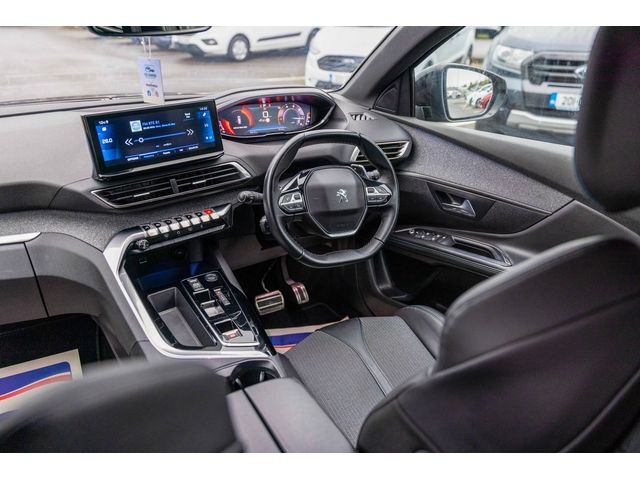 Image for 2023 Peugeot 5008 Automatic 7 Seater 2023 Peugeot 5008 1.5 BlueHDi 130bhp Allure Auto