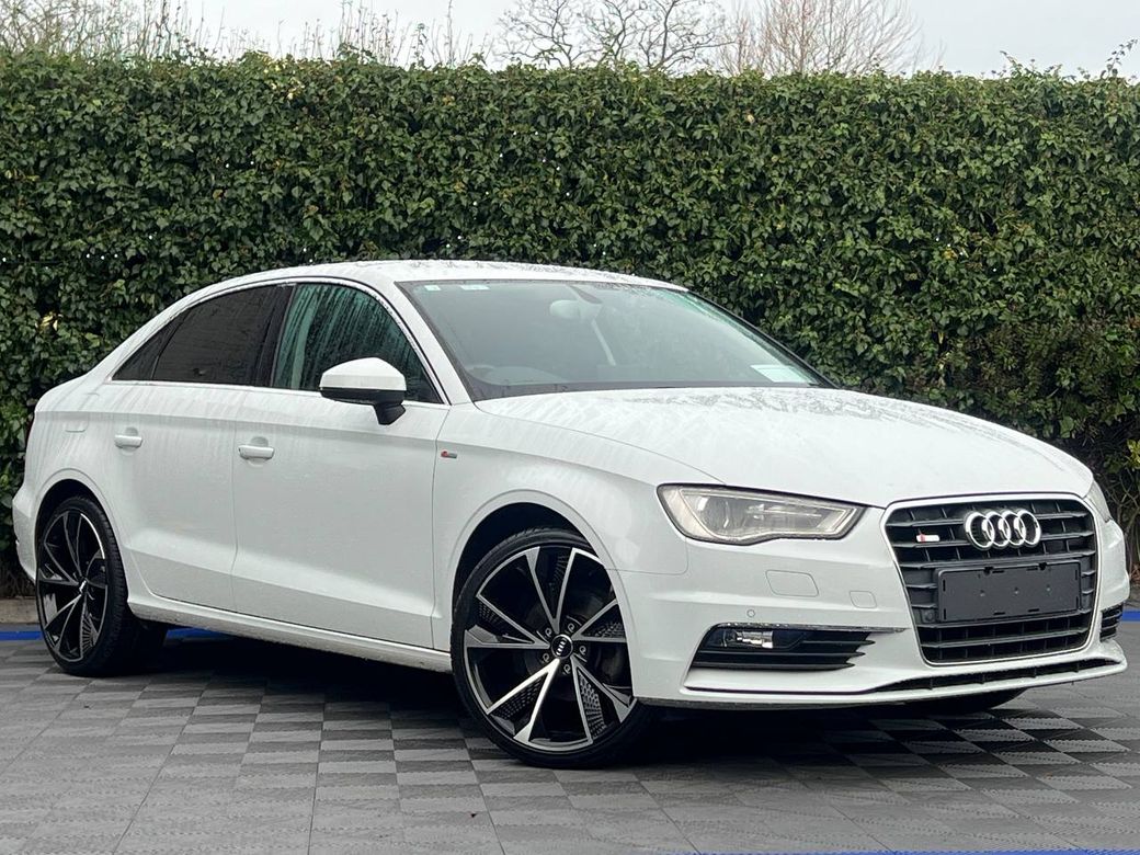 Image for 2014 Audi A3 S-LINE PACK 1.4 TFSI // FULL SERVICE HISTORY // NEW 19" S-LINE ALLOYS // BLUETOOTH MUSIC