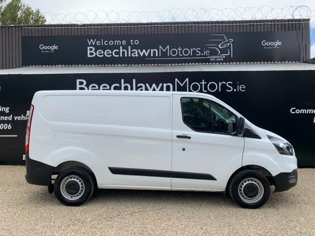 Image for 2018 Ford Transit Custom 2.0 TDCI 105 PS SWB // PRICE EXCL. VAT // ONE OWNER // DOCUMENTED SERVICE HISTORY // GREAT CONDITION // 