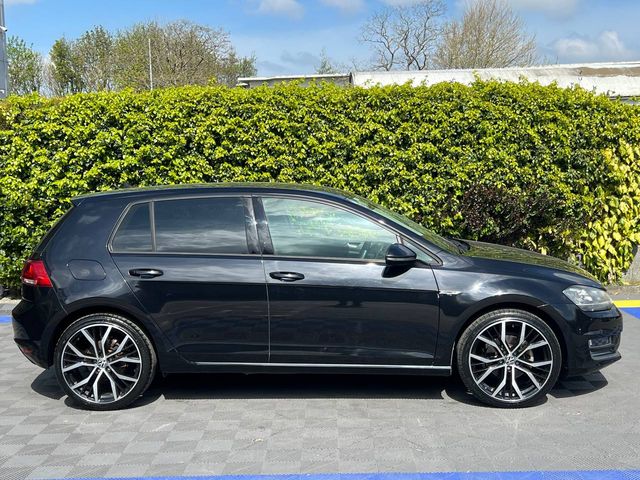 Image for 2016 Volkswagen Golf R-LINE PACK 1.4 TSI // NEW 19" ALLOYS // DUAL ZONE CLIMATE CONTROL // ADAPTIVE CRUISE CONTROL