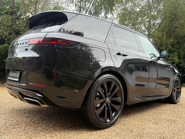 Image for 2024 Land Rover Range Rover Sport DYNAMIC SE P460e Black Pack