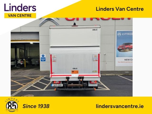 Image for 2024 Maxus Deliver 9 3.5T BOX BODY 750KG TAILLIFT