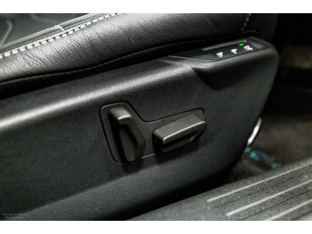 Image for 2024 Citroen C4 ë-Series 50kWh Auto 136HP