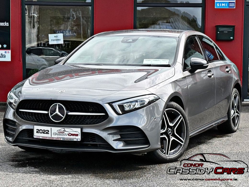 Image for 2022 Mercedes-Benz A Class A 250 E-AMG LINE EDITION EXECUTIVE // HUGE SPEC // 258 BHP PETROL PLUG IN HYBRID // TEST DRIVE TODAY!