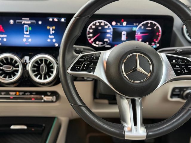 Image for 2024 Mercedes-Benz GLA Class GLA 200 d A/T Progressive