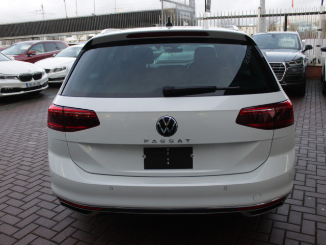 Image for 2021 Volkswagen Passat 2.0TDI 150BHP ELEGANCE EDITION 5DR ESTATE // 1 OWNER IN IMMACULATE CONDITION // WELL WORTH VIEWING // BUY WITH CONFIDENCE AA AND SIMI APPROVED DEALER 2025 // FINANCE ARRANGED // TRADE INS WELCOME //