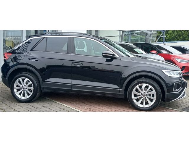 Image for 2025 Volkswagen T-Roc EDITION 75 2.0TDI 116HP **APP CONNECT, BLUETOOTH, CALL US TODAY!**