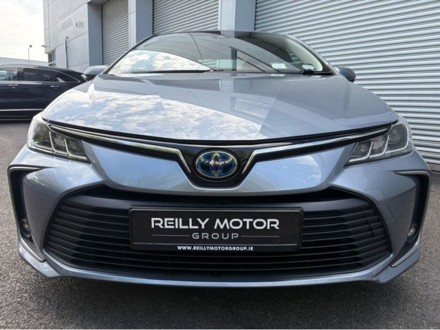 Image for 2020 Toyota Corolla 1.8 PETROL HYRBID LUNA SALOON AUTO