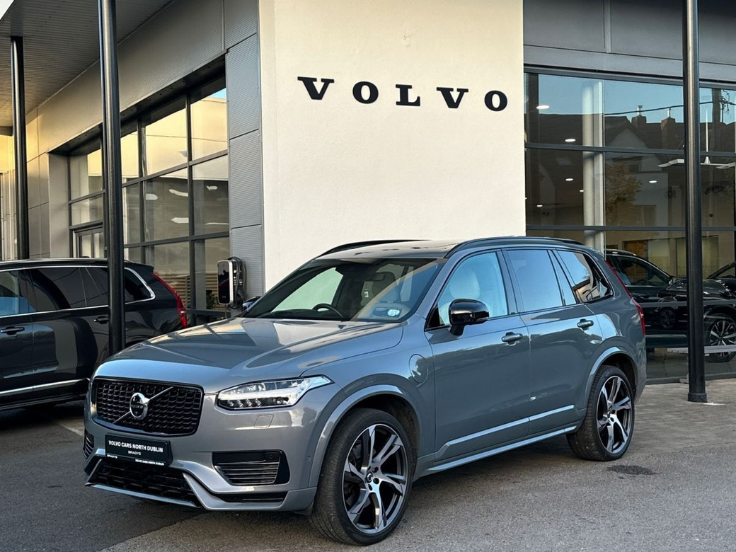 Image for 2021 Volvo XC90 T8 390hp R-Design Pro *Pan Roof*
