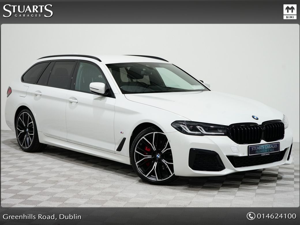 Image for 2024 BMW 5 Series GREAT SPEC 520D TOURING, ALPINE WHITE WITH BLACK LTHR: M-SPORT PRO PACK, 20” DIAMOND CUT ALLOYS, VISIBILITY PACK 