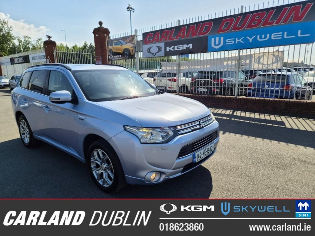 Image for 2014 Mitsubishi Outlander PHEV Intense+