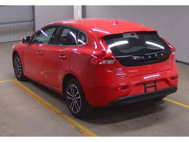 Image for 2018 Volvo V40 T2 Kinetic