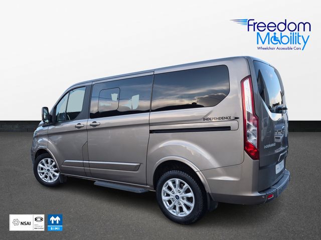 Image for 2019 Ford Tourneo Custom Lowered Floor Wheelchair Access