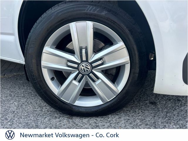 Image for 2021 Volkswagen Transporter AUTOMATIC HIGHLINE LONG WHEEL BASE 150BHP WITH EXTRAS
