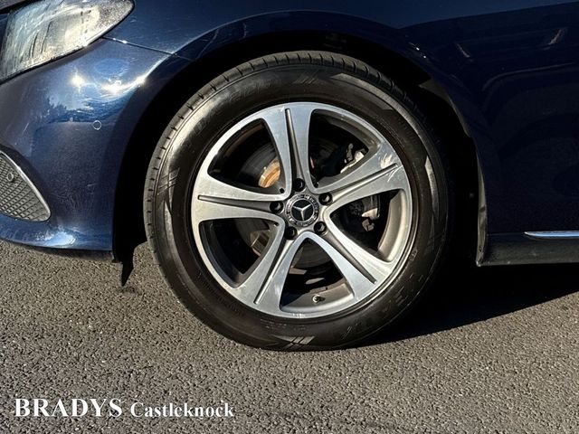 Image for 2019 Mercedes-Benz E Class E220d Avantgarde--Beige Leather--Full MB History