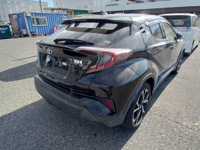 Image for 2017 Toyota C-HR 