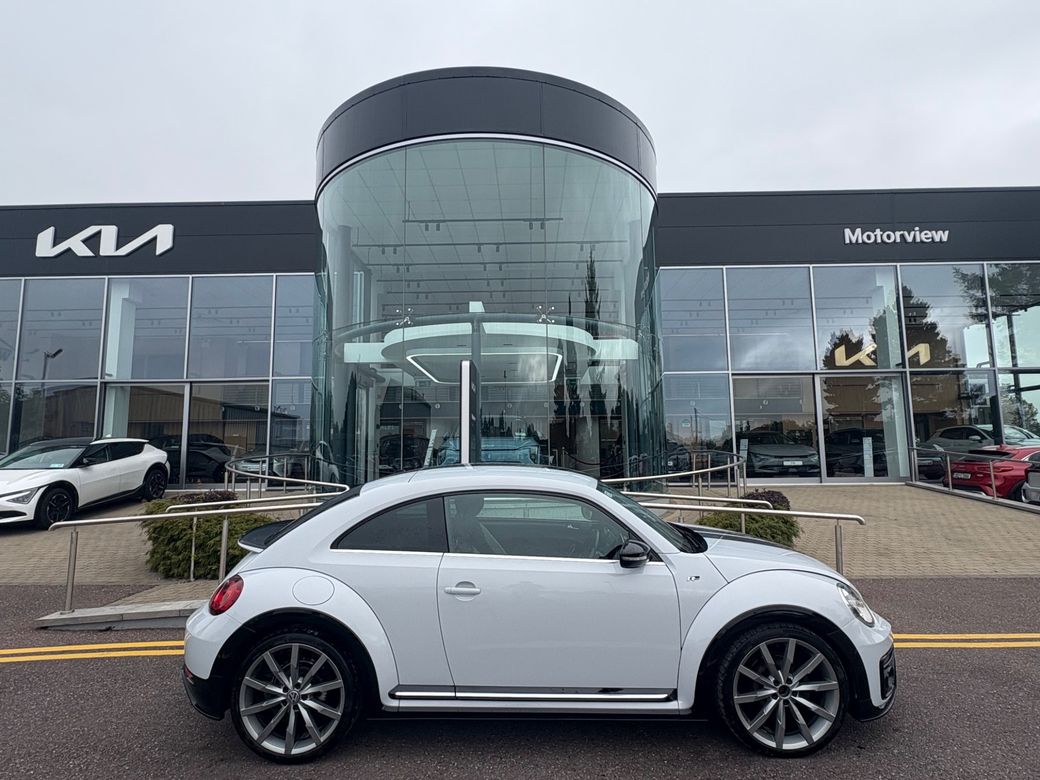 Image for 2017 Volkswagen Beetle 2.0 TDI R-line BMT 150PS 3DR Auto *IMMACULATE CONDITION* Touch Screen Infotainment System, Android Auto, Apple CarPlay, Wireless Smartphone Control, Fog Lamps