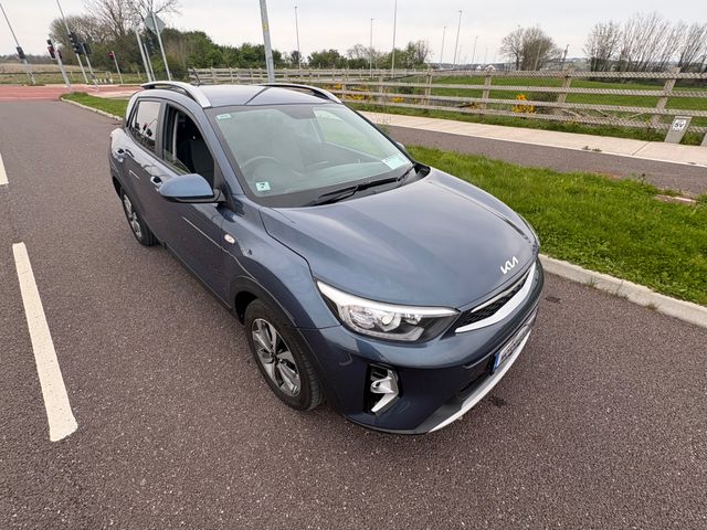 Image for 2022 Kia Stonic 1.0 K2 1 lady owner, reversing camera, Parking sensors, Bluetooth, Multifunctional steering, 3 years warranty, full service history 