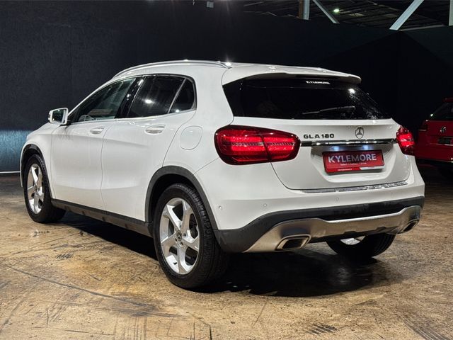 Image for 2018 Mercedes-Benz GLA Class GLA 180 - 1.6L AUTOMATIC - FULL BLACK LEATHER HEATED SEATS - CRUISE CONTROL - REVERSE CAMERA