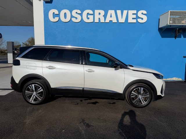 Image for 2023 Peugeot 5008 FL Allure 1.5 Blue HDI 130 AUTO * 3 ISOFIX POINTS / REVERSING CAMERA* 