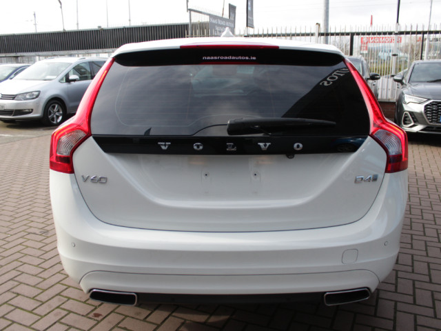 Image for 2018 Volvo V60 2.0 5DR ESTATE AUTOMATIC 