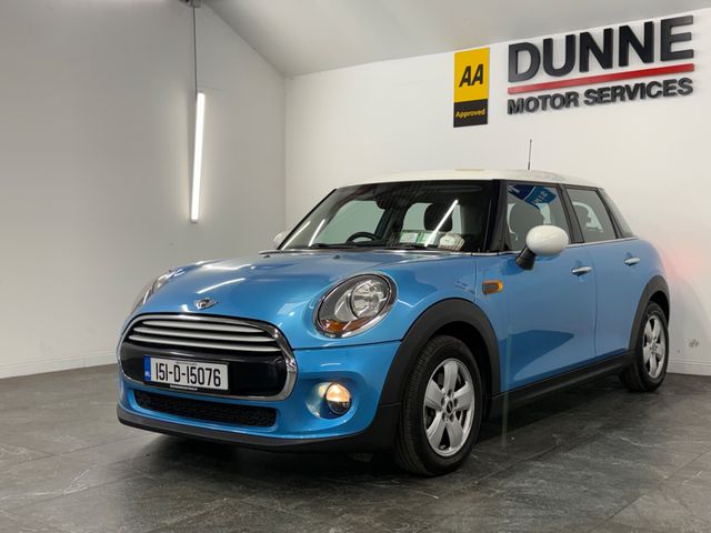 Image for 2015 Mini Cooper **MULTI FUNCTION STEERING WHEEL **ADAPTIVE CRUISE CONTROL **AUTO START STOP **PUSH BUTTON START **DIGITAL BLUETOOTH RADIO **VOICE CONTROL **REVERSING SENSORS **MULTI FUNCTION CENTRE CONSOLE **MEDIA **