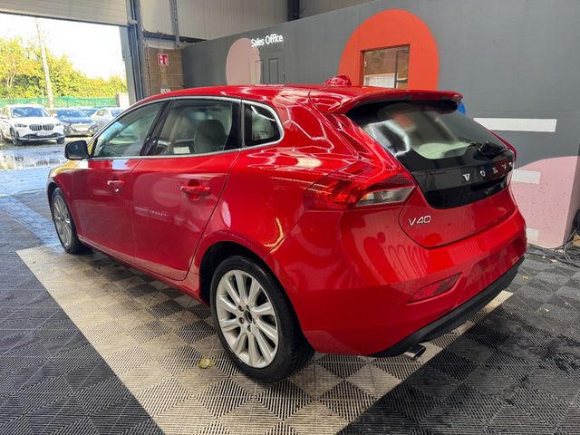 Image for 2014 Volvo V40 2014 VOLVO V40 T4 AUTOMATIC 1.6/ PARKING CAMERA/ CRUISE CONTROL/ LEATHER INSIDE AND MORE