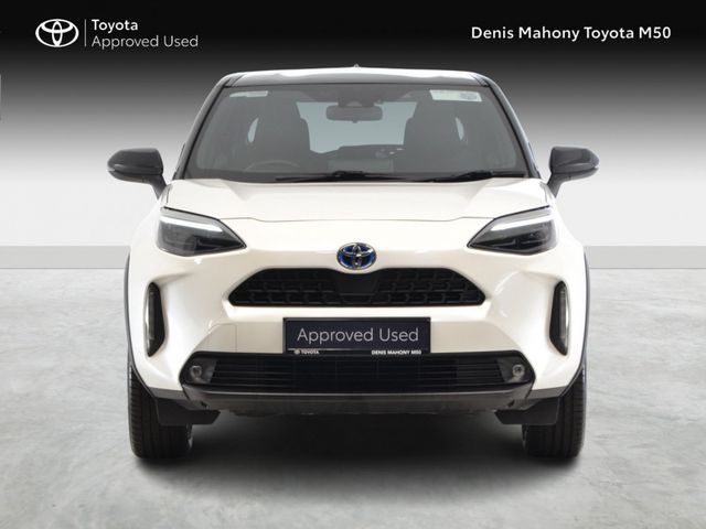 Image for 2023 Toyota Yaris Cross Hybrid Luna Sport Auto