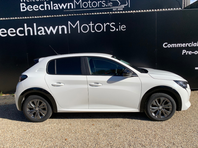 Image for 2022 Peugeot 208 ELECTRIC ACTIVE 50 KWH 136 BHP COMMERCIAL AUTO // 07/27 CVRT // ONE OWNER // STUNNING CONDITION // 