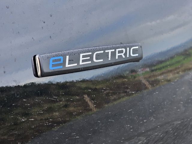 Image for 2025 Mercedes-Benz Vito 