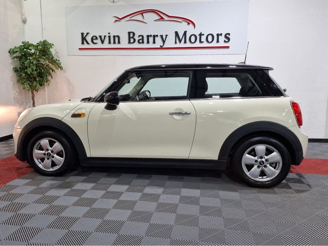 Image for 2014 Mini Hatch **DEPOSIT TAKEN**