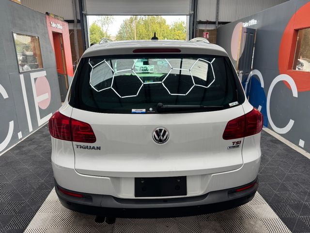 Image for 2015 Volkswagen Tiguan 2015 VOLKSWAGEN TIGUAN LOUNGE 71KM AUTOMATIC 1.4/ PARKING CAMERA
