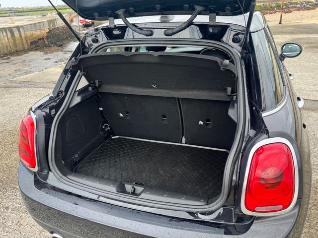 Image for 2017 Mini Cooper D AUTOMATIC 1.5 Diesel