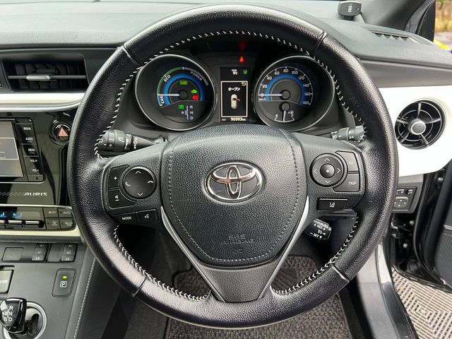 Image for 2016 Toyota Auris 1.8 HYBRID // LEATHER HEATED SEATS // CRUISE CONTROL // REVERSE CAMERA