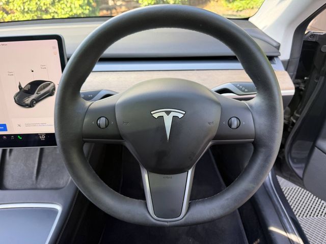 Image for 2021 Tesla Model 3 PLUS RWD 60.5KWH // PANORAMIC SUNROOF // TESLA AUTOPILOT // HEATED FRONT & BACKSEATS