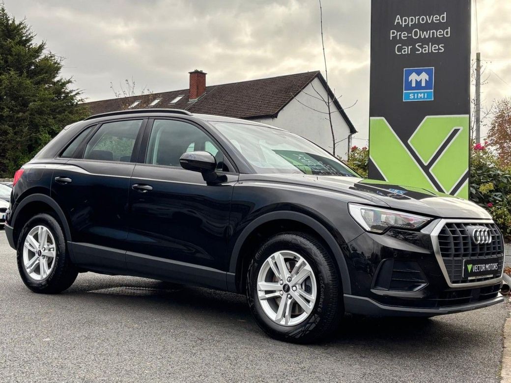 Image for 2023 Audi Q3 TECHNIK 45 TFSI E AUTO PHEV