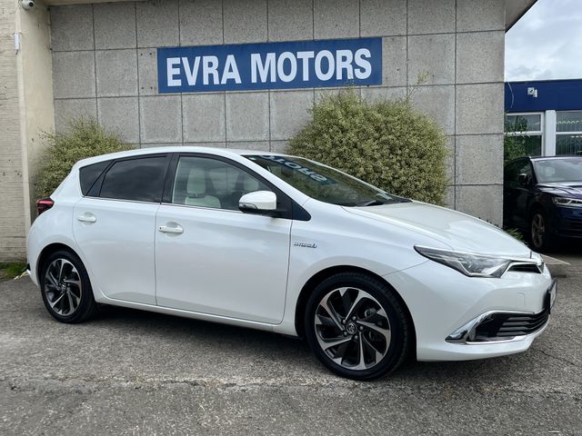 Image for 2018 Toyota Auris G AUTOMATIC HYBRID 1.8 PETROL //HIGH SPEC//LOW MILES//FULL LEATHER HEATED SEATS//REVERSE CAMERA//KEYLESS ENTRY//