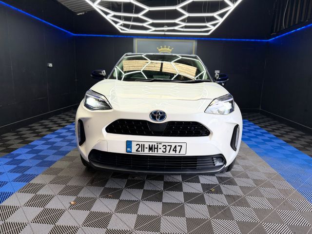 Image for 2021 Toyota Yaris Cross 1.5 Hybrid CVT Luna Sport