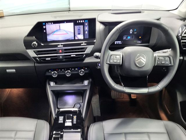 Image for 2025 Citroen C4 BEV 420 54kWh 156HP Max