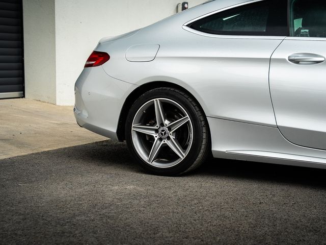 Image for 2018 Mercedes-Benz C Class C 220 D AMG LINE