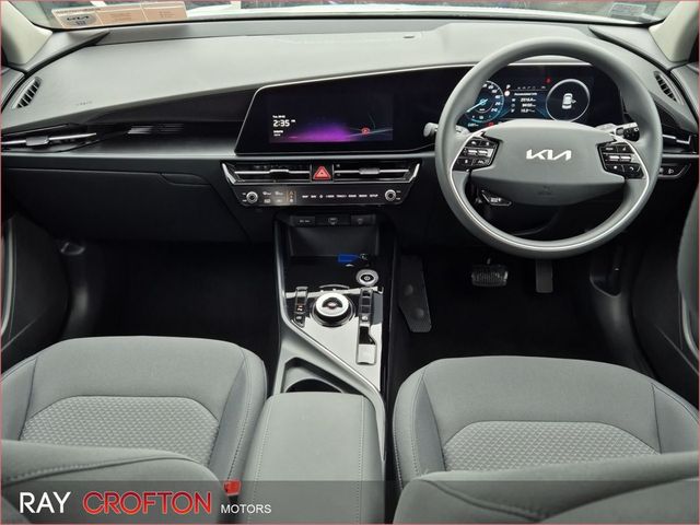 Image for 2025 Kia e-Niro Niro EV K3 SEM