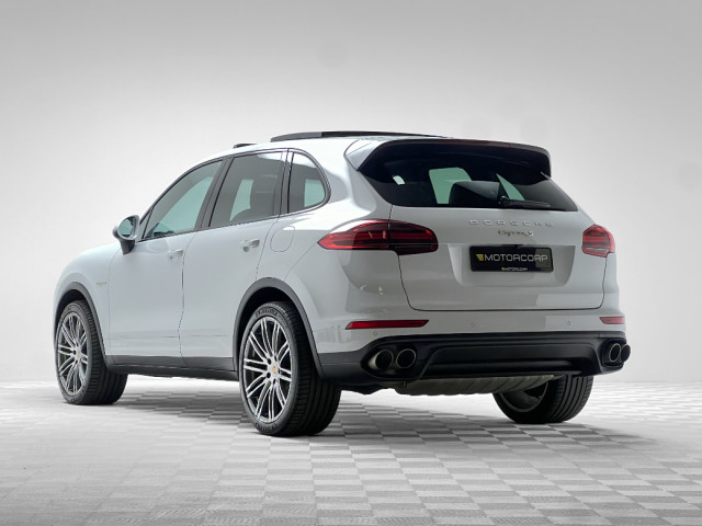 Image for 2015 Porsche Cayenne S 3.0 V6 E-HYBRID 416HP PAN ROOF