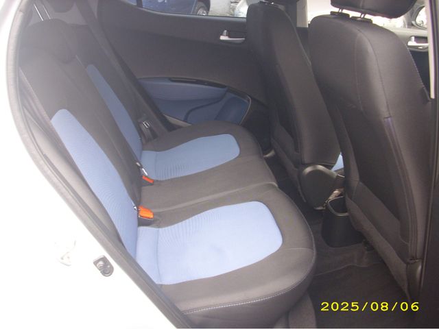 Image for 2016 Hyundai i10 MANUAL DELUXE 4DR