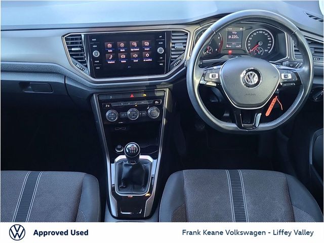 Image for 2019 Volkswagen T-Roc DESIGN 1.0TSI 115BHP *CARPLAY & ANDROID AUTO* *RAVENNA BLU METALLIC* *12 MONTH FRANK KEANE WARRANTY*