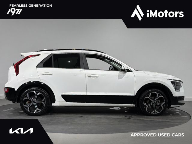 Image for 2025 Kia Niro HEV SEM