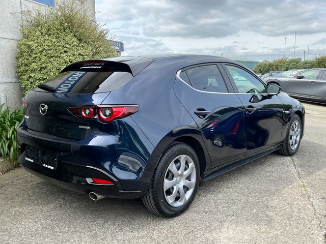 Image for 2023 Mazda Mazda3 S AUTOMATIC 1.5 PETROL //REVERSE CAMERA//BLIND SPOT WARNING//HEAD UP DISPLAY//ADAPTIVE CRUISE CONTROL//