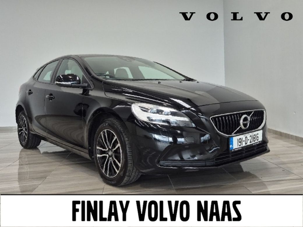 Image for 2019 Volvo V40 D3 (150hp) Momentum Edition