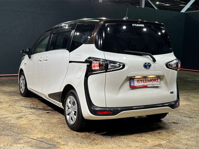 Image for 2020 Toyota Sienta 1.5 HYBRID - G PACKAGE - CRUISE CONTROL - DUAL ELECTRIC DOORS - 360 REVERSE CAMERA - 7 SEATER
