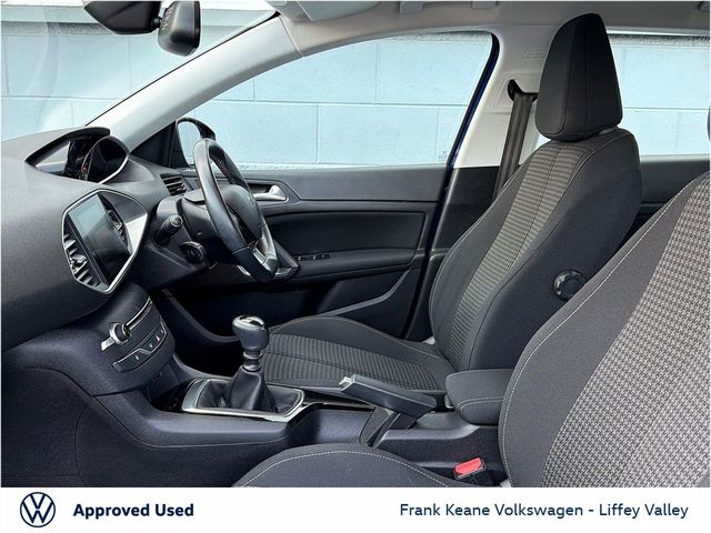 Image for 2020 Peugeot 308 ACTIVE 1.2 PURETECH 110BHP *ONE OWNER FROM NEW* *REAR PARKING SENSORS* *12 MONTHS FRANK KEANE WARRANTY* *FINANCE AVAILABLE*