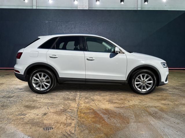 Image for 2017 Audi Q3 1.4 TFSI AUTOMATIC - FACTORY ALLOYS - FULL BLACK LEATHER - REVERSE CAMERA - A/C HEATING CONTROLS - ELECTRIC TAIL-GATE